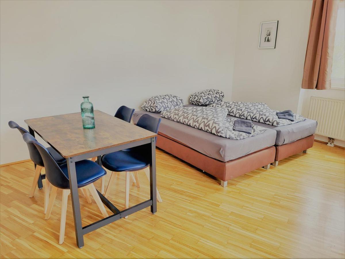 Oswald Apartments Wina Bagian luar foto